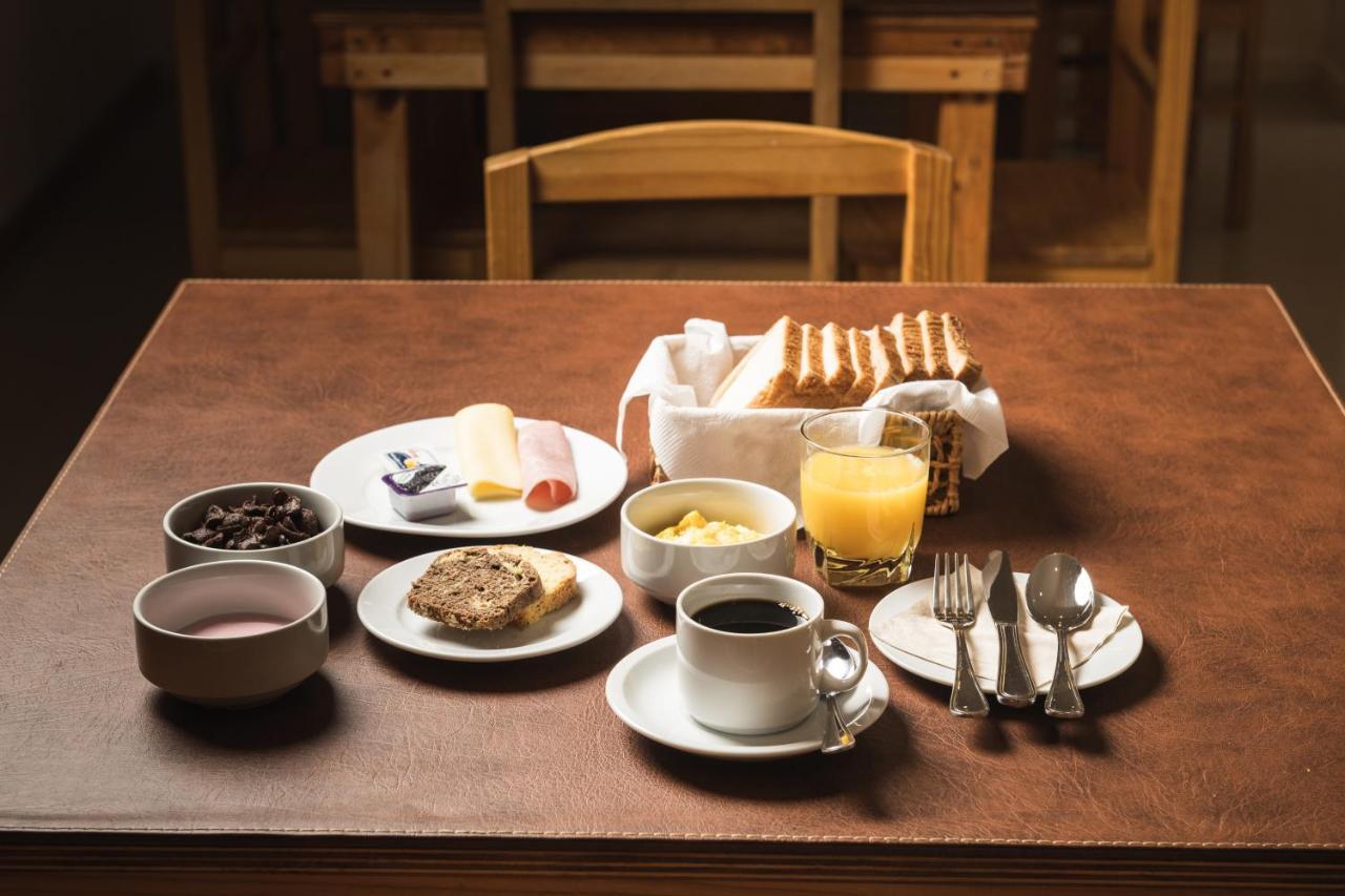 Hotel Big Sur Puerto Natales Ngoại thất bức ảnh